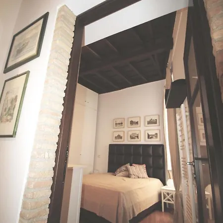Domus Crispi Center Apartament